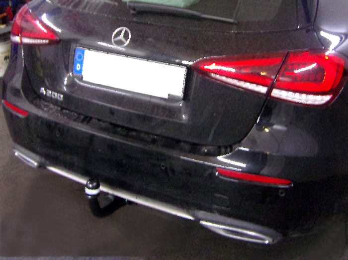Anhängerkupplung für Mercedes-A-Klasse V177 Limousine - 2018- Ausf.:  vertikal